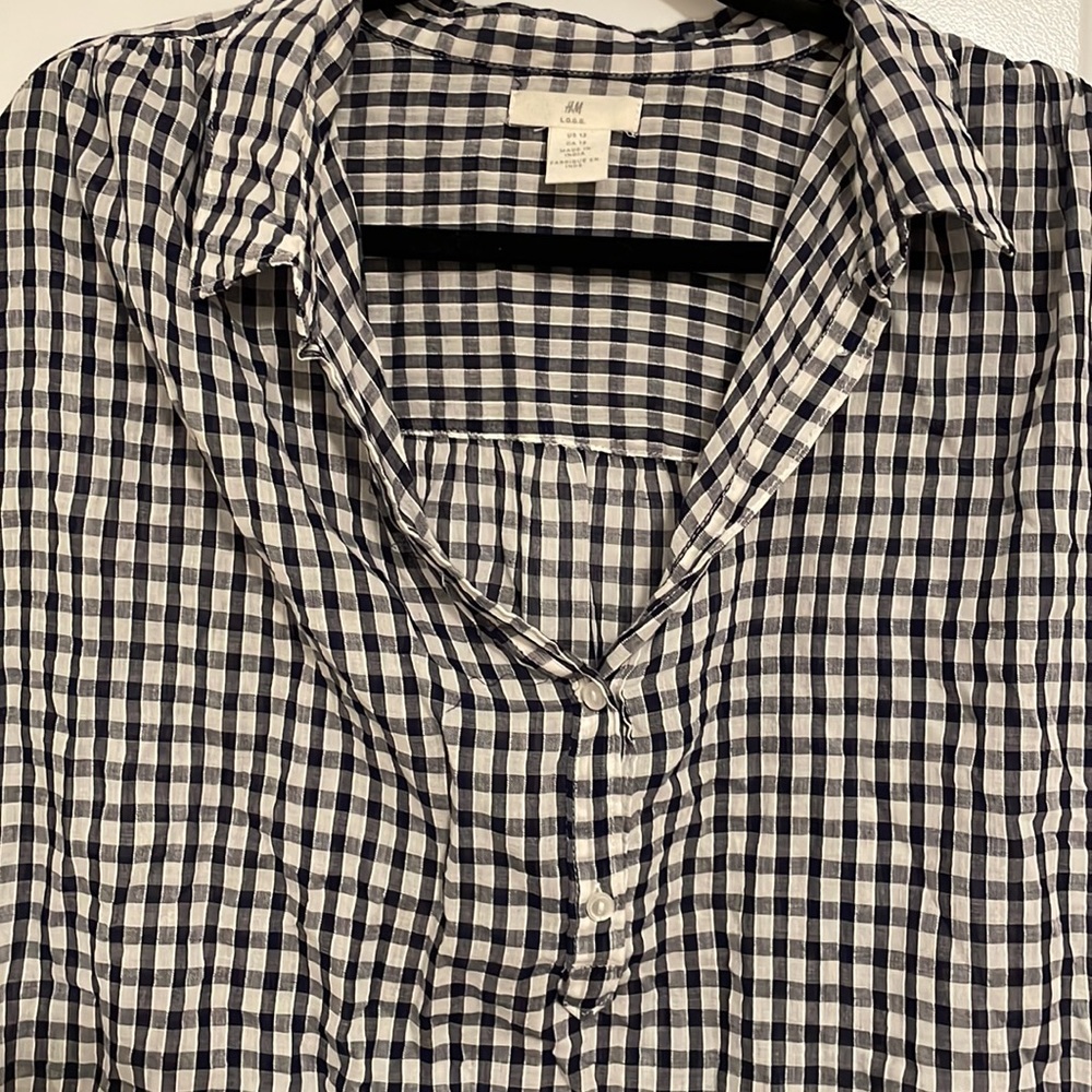 H&M blouse - Picture 2 of 4